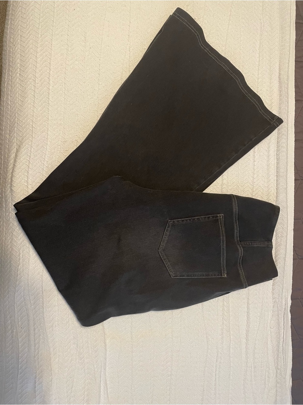 HALARA faded Black Flare Pants cross front with Contrast Stitching trendy